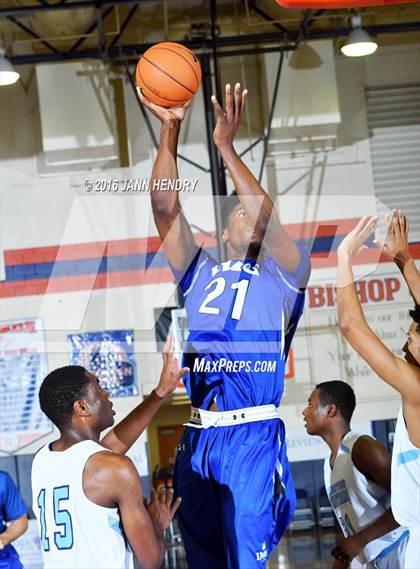 Thumbnail 1 in Redemption Christian vs IMG (Tarkanian Classic) photogallery.
