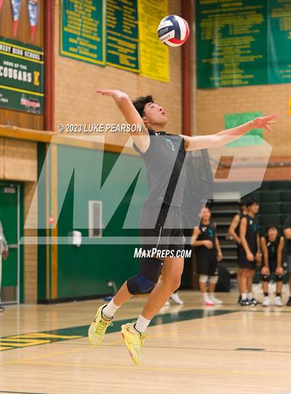 Thumbnail 2 in Sheldon @ Kennedy photogallery.