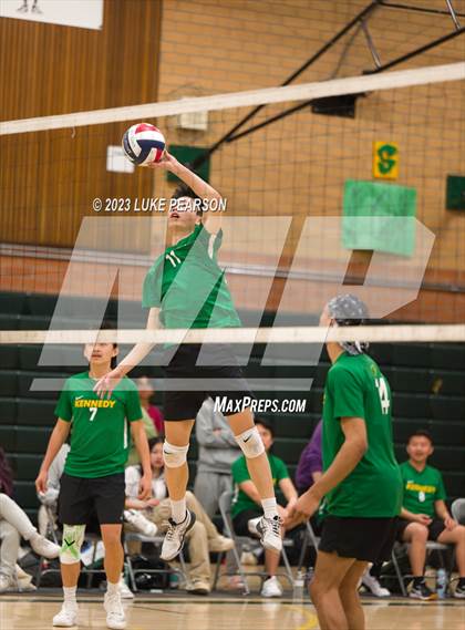Thumbnail 1 in Sheldon @ Kennedy photogallery.