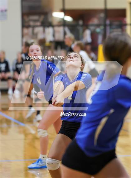 Thumbnail 1 in Cushing vs Central Heights (Bobcat Classic) photogallery.