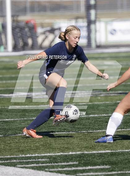 Thumbnail 1 in Ridgeline vs. Dixie (UHSAA 4A Quarterfinal) photogallery.