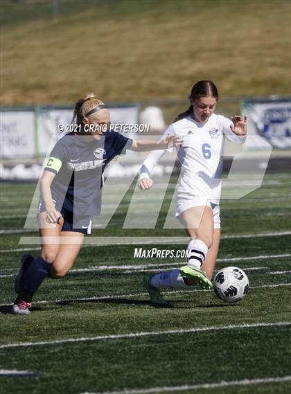 Thumbnail 2 in Ridgeline vs. Dixie (UHSAA 4A Quarterfinal) photogallery.
