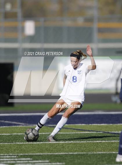 Thumbnail 1 in Ridgeline vs. Dixie (UHSAA 4A Quarterfinal) photogallery.