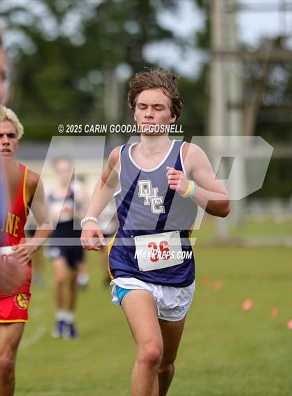 Thumbnail 3 in Fightertown Invitational Var Boys photogallery.