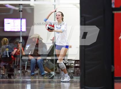 Thumbnail 2 in Gunter vs. Ponder (UIL 3A Area) photogallery.