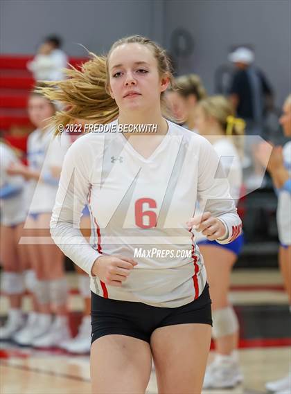Thumbnail 2 in Gunter vs. Ponder (UIL 3A Area) photogallery.