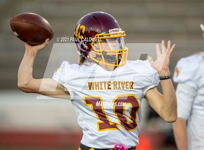 Thumbnail 3 in White River @ Washington photogallery.