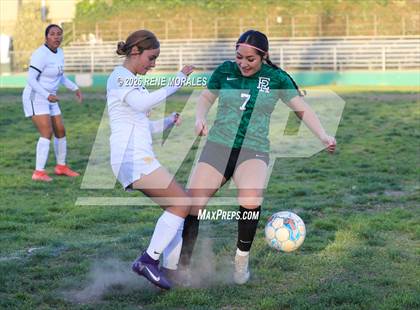 Thumbnail 2 in Wilson vs Eagle Rock photogallery.