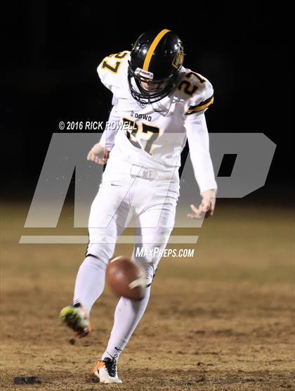 Thumbnail 3 in Bishop O'Dowd @ Valley View (CIF State Division 5AA Final) photogallery.