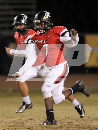 Thumbnail 2 in Bishop O'Dowd @ Valley View (CIF State Division 5AA Final) photogallery.