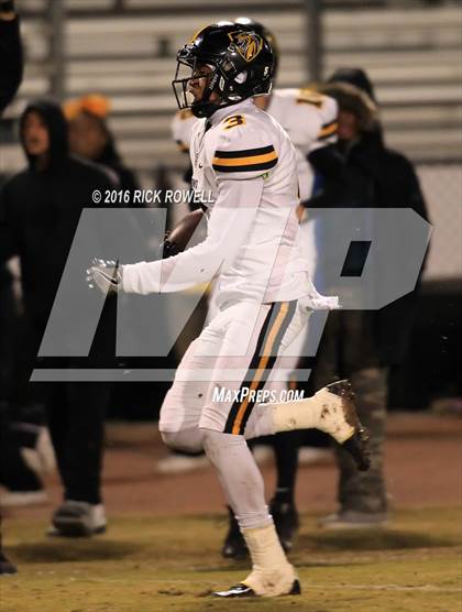Thumbnail 2 in Bishop O'Dowd @ Valley View (CIF State Division 5AA Final) photogallery.