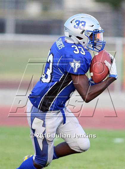 Thumbnail 3 in Declo @ Cole Valley Christian photogallery.