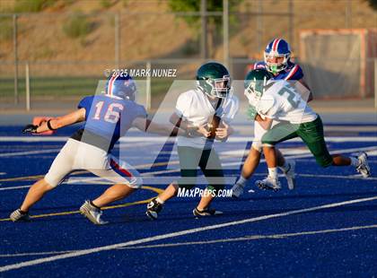 Thumbnail 1 in JV: Sacred Heart Cathedral Preparatory @ Folsom photogallery.