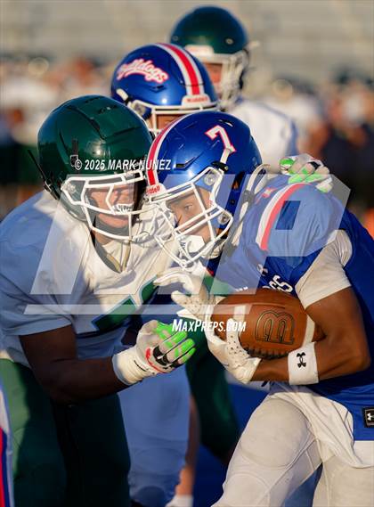 Thumbnail 1 in JV: Sacred Heart Cathedral Preparatory @ Folsom photogallery.