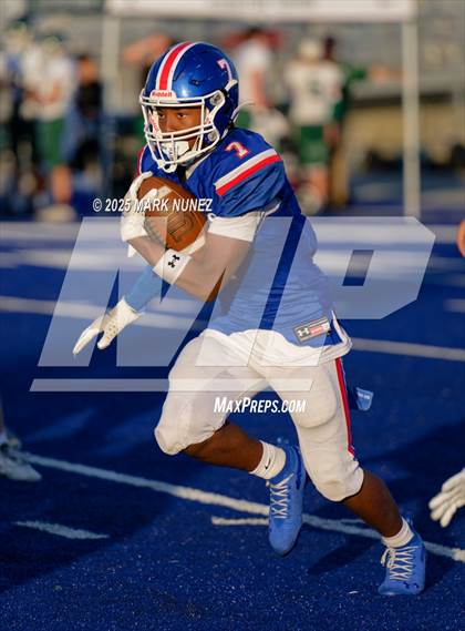 Thumbnail 2 in JV: Sacred Heart Cathedral Preparatory @ Folsom photogallery.