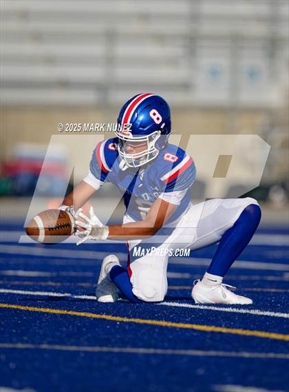 Thumbnail 2 in JV: Sacred Heart Cathedral Preparatory @ Folsom photogallery.