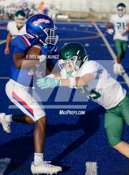 Thumbnail 3 in JV: Sacred Heart Cathedral Preparatory @ Folsom photogallery.