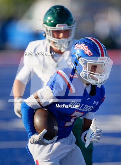 Thumbnail 3 in JV: Sacred Heart Cathedral Preparatory @ Folsom photogallery.