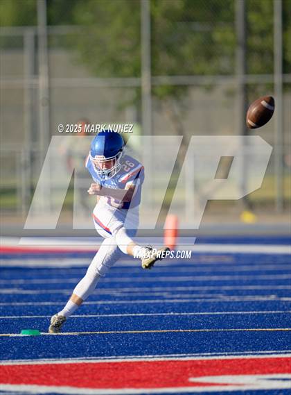 Thumbnail 3 in JV: Sacred Heart Cathedral Preparatory @ Folsom photogallery.