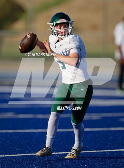 Thumbnail 1 in JV: Sacred Heart Cathedral Preparatory @ Folsom photogallery.