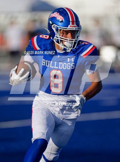 Thumbnail 1 in JV: Sacred Heart Cathedral Preparatory @ Folsom photogallery.