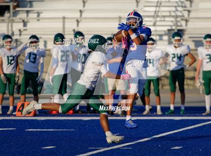 Thumbnail 1 in JV: Sacred Heart Cathedral Preparatory @ Folsom photogallery.