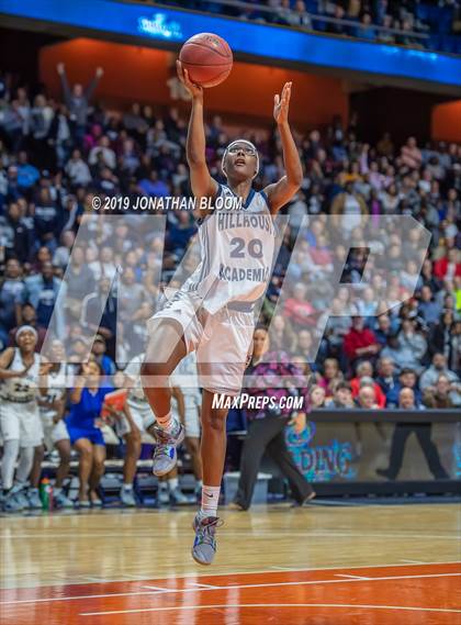 Thumbnail 1 in Hand vs. Hillhouse (CIAC Class L Final) photogallery.