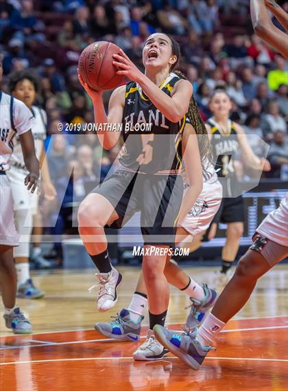 Thumbnail 3 in Hand vs. Hillhouse (CIAC Class L Final) photogallery.