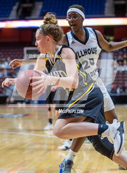 Thumbnail 2 in Hand vs. Hillhouse (CIAC Class L Final) photogallery.