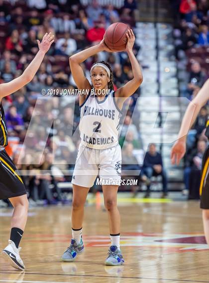 Thumbnail 2 in Hand vs. Hillhouse (CIAC Class L Final) photogallery.