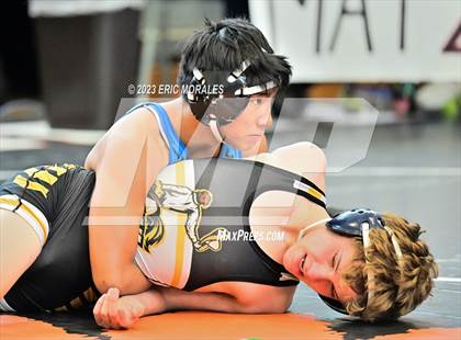 Thumbnail 2 in CIF SDS Masters Championship (Day 1) photogallery.