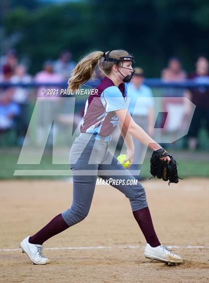 Thumbnail 1 in Loyalsock Township vs. Mid Valley (PIAA Class 3A First Round) photogallery.