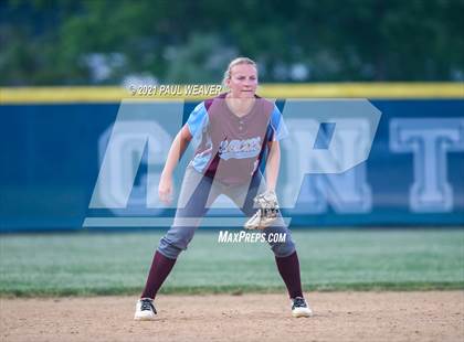 Thumbnail 3 in Loyalsock Township vs. Mid Valley (PIAA Class 3A First Round) photogallery.