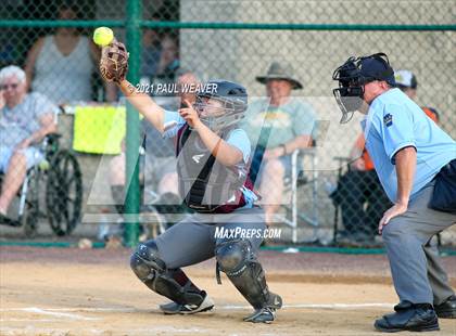 Thumbnail 2 in Loyalsock Township vs. Mid Valley (PIAA Class 3A First Round) photogallery.