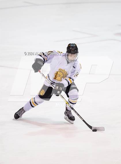 Thumbnail 1 in Ithaca vs. McQuaid Jesuit (NYSPHSAA Division 1 Regional) photogallery.