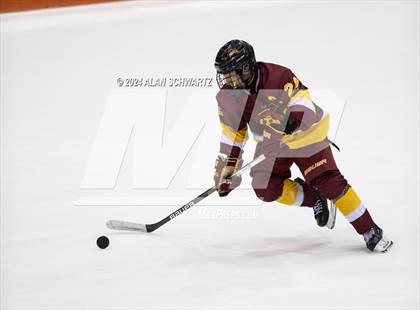 Thumbnail 1 in Ithaca vs. McQuaid Jesuit (NYSPHSAA Division 1 Regional) photogallery.