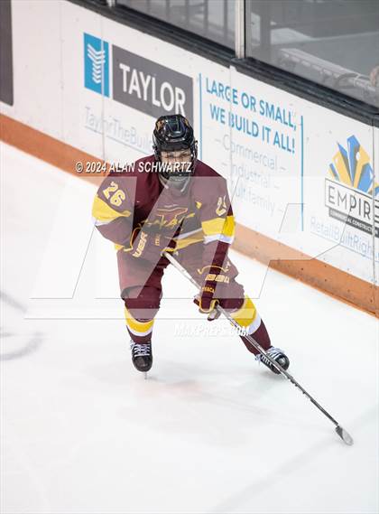 Thumbnail 2 in Ithaca vs. McQuaid Jesuit (NYSPHSAA Division 1 Regional) photogallery.