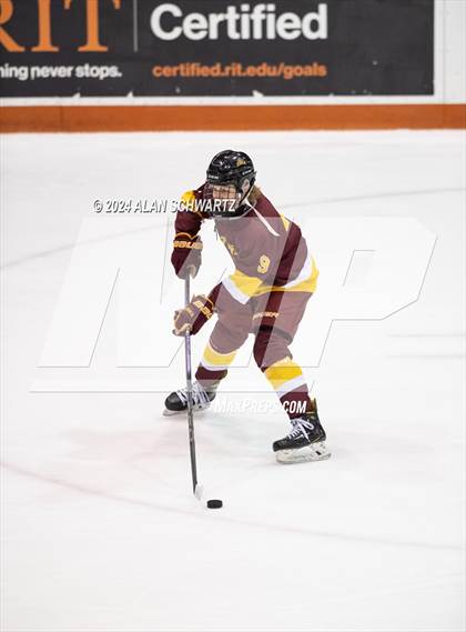 Thumbnail 2 in Ithaca vs. McQuaid Jesuit (NYSPHSAA Division 1 Regional) photogallery.