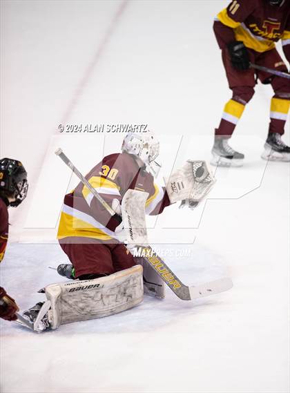 Thumbnail 1 in Ithaca vs. McQuaid Jesuit (NYSPHSAA Division 1 Regional) photogallery.