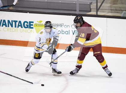 Thumbnail 3 in Ithaca vs. McQuaid Jesuit (NYSPHSAA Division 1 Regional) photogallery.