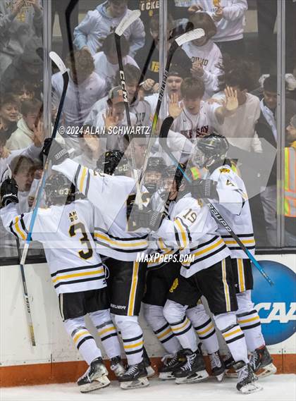 Thumbnail 1 in Ithaca vs. McQuaid Jesuit (NYSPHSAA Division 1 Regional) photogallery.