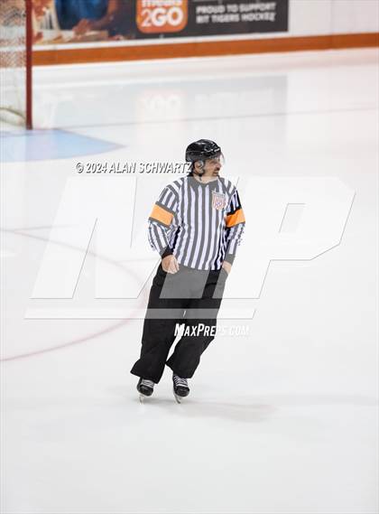 Thumbnail 2 in Ithaca vs. McQuaid Jesuit (NYSPHSAA Division 1 Regional) photogallery.
