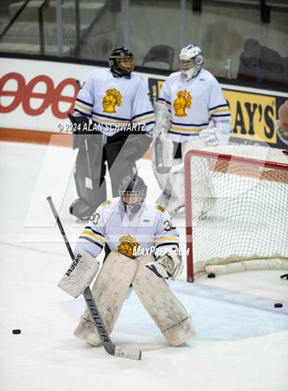 Thumbnail 1 in Ithaca vs. McQuaid Jesuit (NYSPHSAA Division 1 Regional) photogallery.