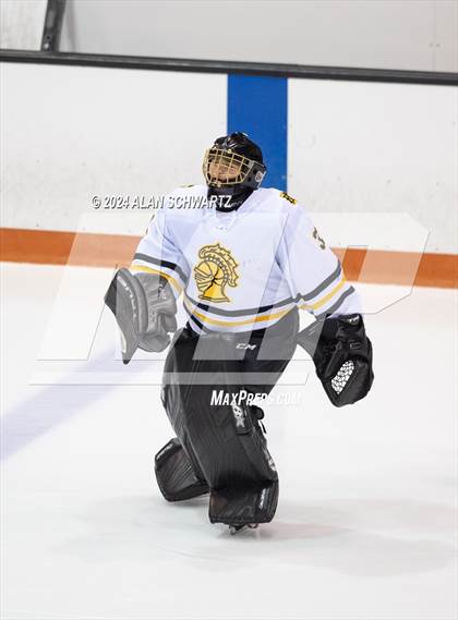 Thumbnail 1 in Ithaca vs. McQuaid Jesuit (NYSPHSAA Division 1 Regional) photogallery.