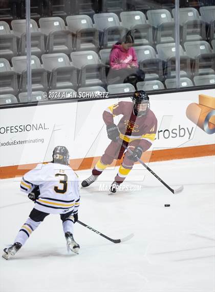 Thumbnail 2 in Ithaca vs. McQuaid Jesuit (NYSPHSAA Division 1 Regional) photogallery.