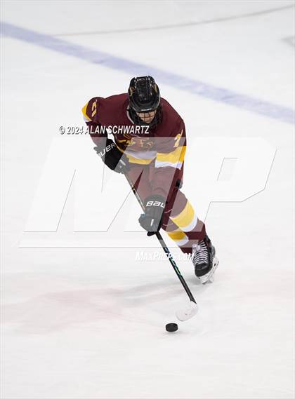 Thumbnail 3 in Ithaca vs. McQuaid Jesuit (NYSPHSAA Division 1 Regional) photogallery.