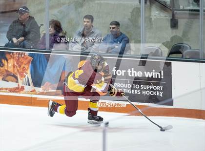 Thumbnail 1 in Ithaca vs. McQuaid Jesuit (NYSPHSAA Division 1 Regional) photogallery.
