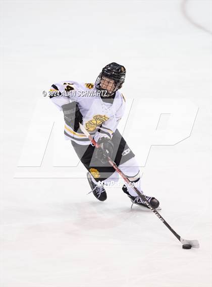 Thumbnail 1 in Ithaca vs. McQuaid Jesuit (NYSPHSAA Division 1 Regional) photogallery.