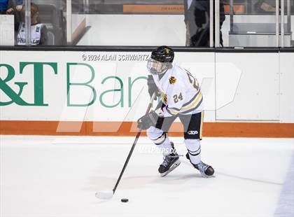 Thumbnail 3 in Ithaca vs. McQuaid Jesuit (NYSPHSAA Division 1 Regional) photogallery.