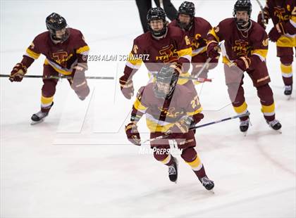 Thumbnail 2 in Ithaca vs. McQuaid Jesuit (NYSPHSAA Division 1 Regional) photogallery.